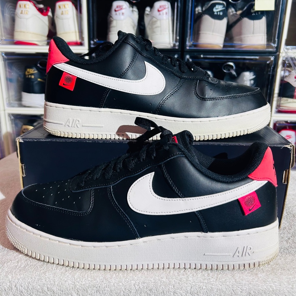Nike Air Force 1 Low “ worldwide pack”   CK7648-001.       No box.